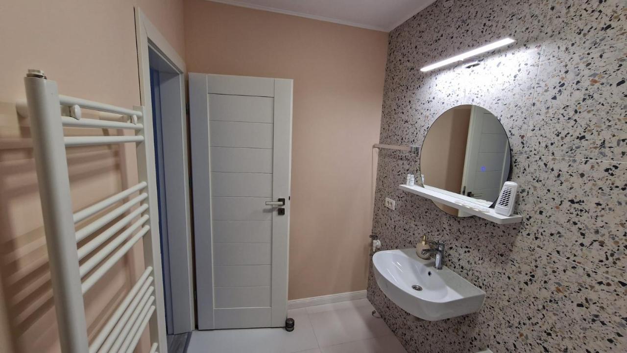 West Homes 34 Oradea Buitenkant foto
